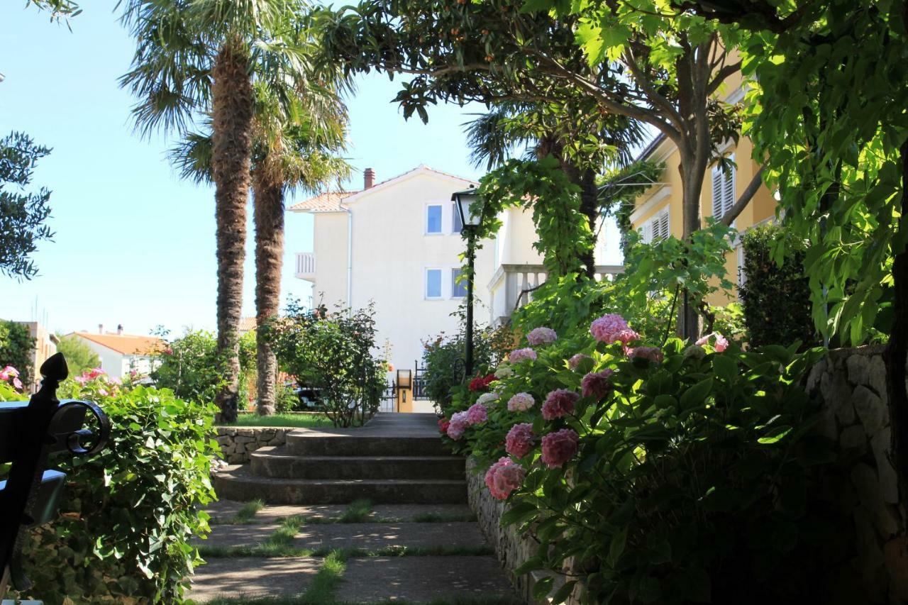 Vila Rojana Vodice Zewnętrze zdjęcie