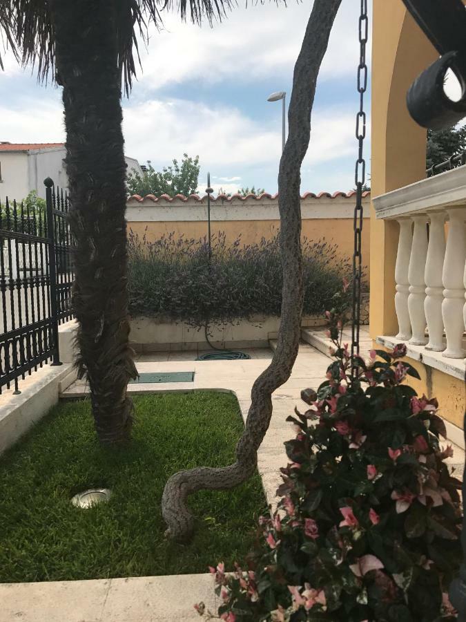 Vila Rojana Vodice Zewnętrze zdjęcie