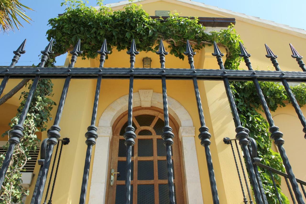 Vila Rojana Vodice Zewnętrze zdjęcie