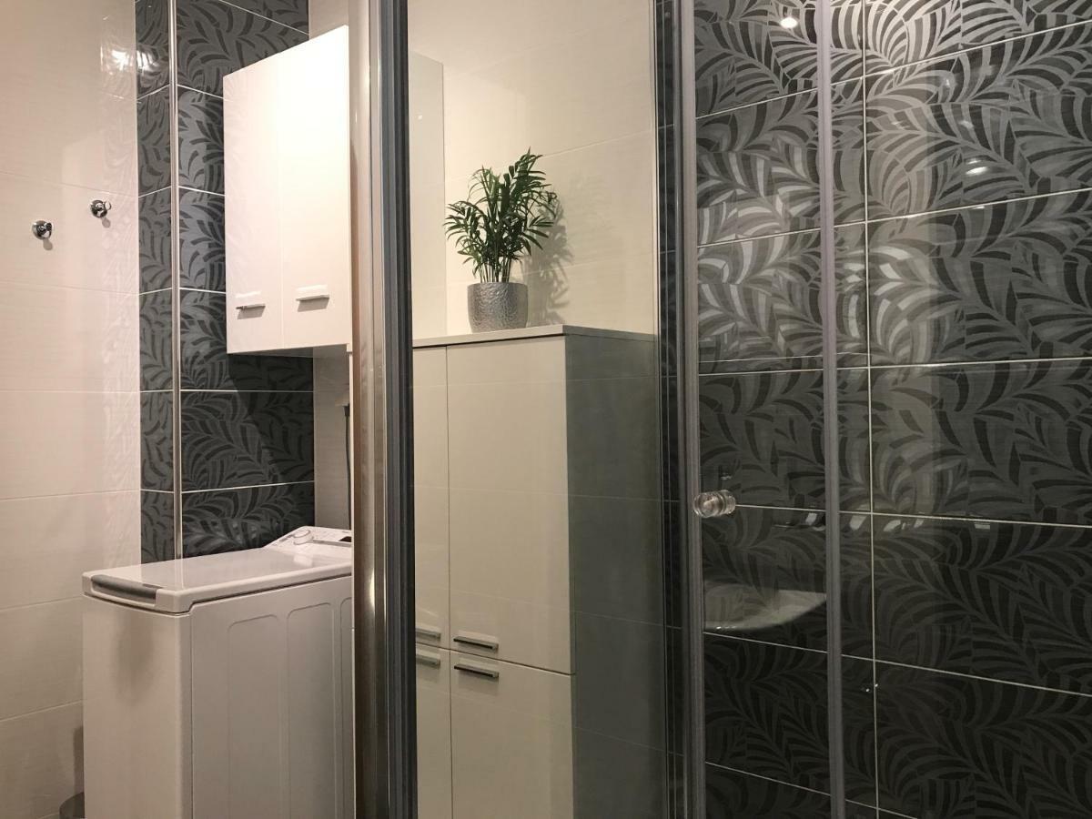 Vila Rojana Vodice Zewnętrze zdjęcie