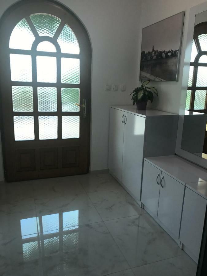 Vila Rojana Vodice Zewnętrze zdjęcie
