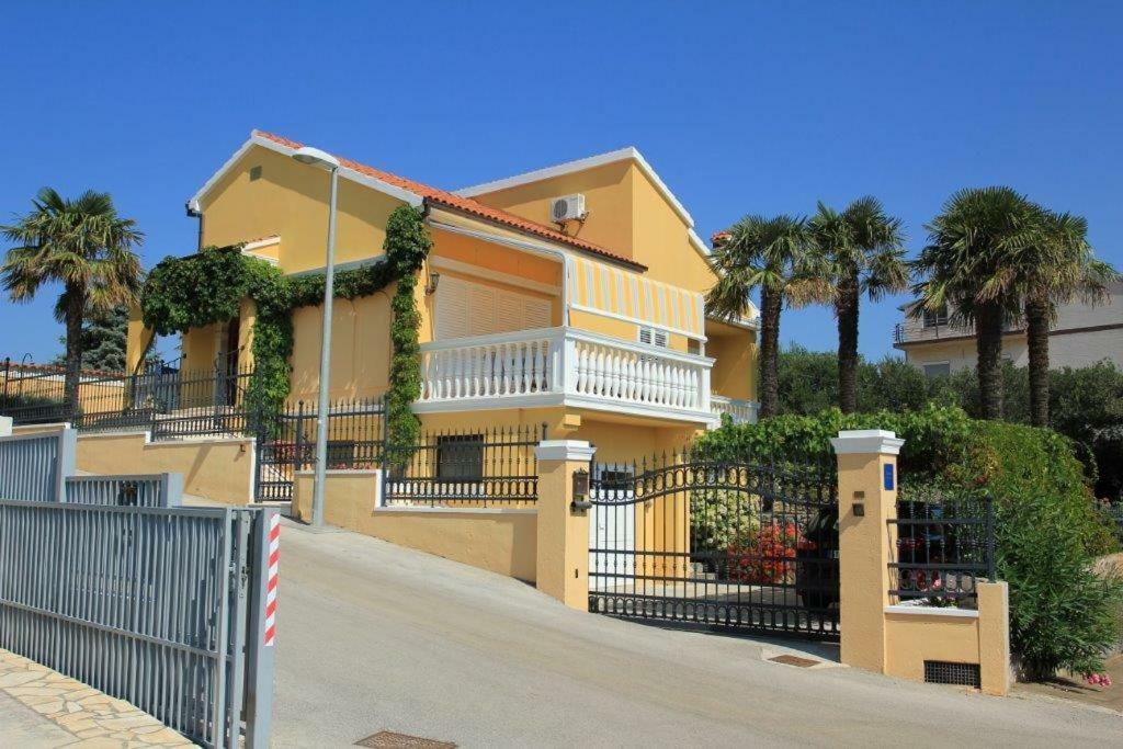 Vila Rojana Vodice Zewnętrze zdjęcie