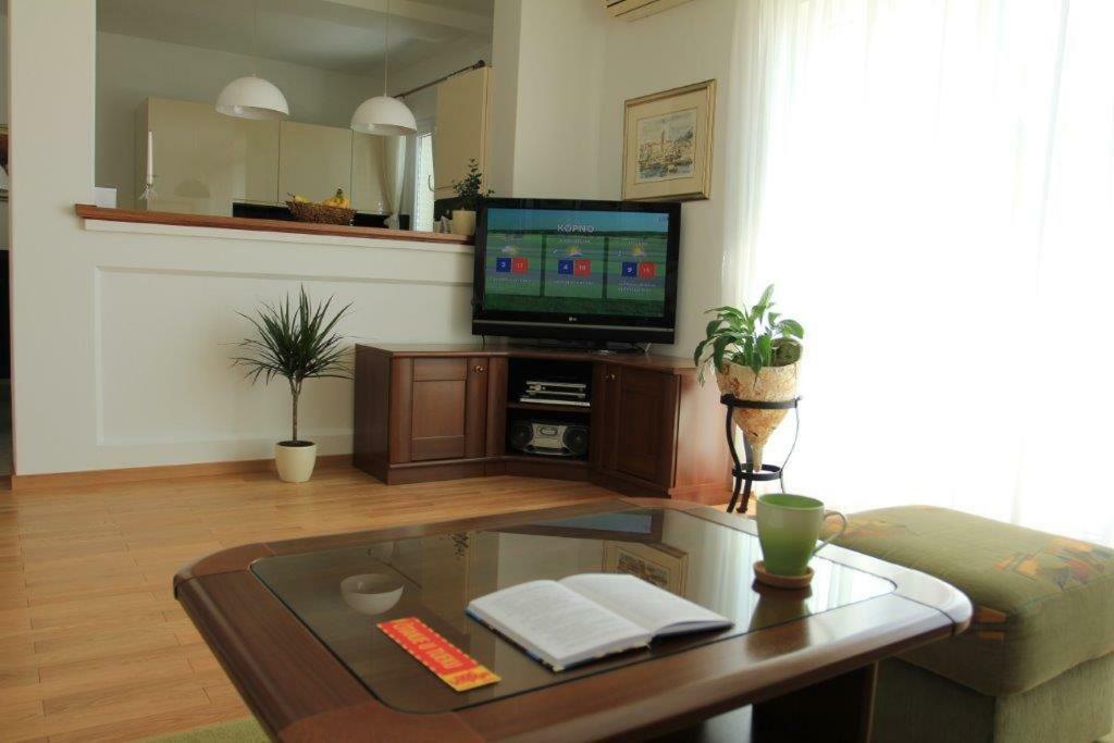 Vila Rojana Vodice Zewnętrze zdjęcie